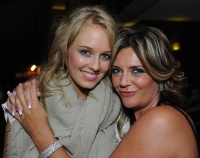 Filename=LifetimImages-M_Offe_NRA-Fashion-Design-Awards-09_Brooke-and-Karen_D300_DSC_2321.JPG
Filesize=162KB
Dimensions=550x437
Date added=Apr 13, 2009 LifetimImages-M_Offe_NRA-Fashion-Design-Awards-09_Brooke-and-Karen_D300_DSC_2321.JPG
